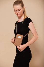 Hindbag Bill Phone Bag - Cinnamon
