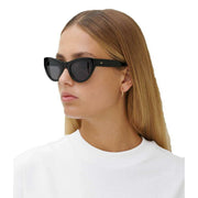 MessyWeekend Donna Sunglasses - Black/Grey