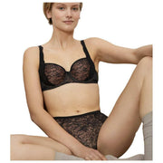 Triumph Amourette Charm Wired Padded Bra - Black